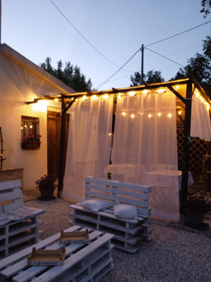 Mondavio Sotto L'Ulivo Bed & Breakfast エクステリア 写真