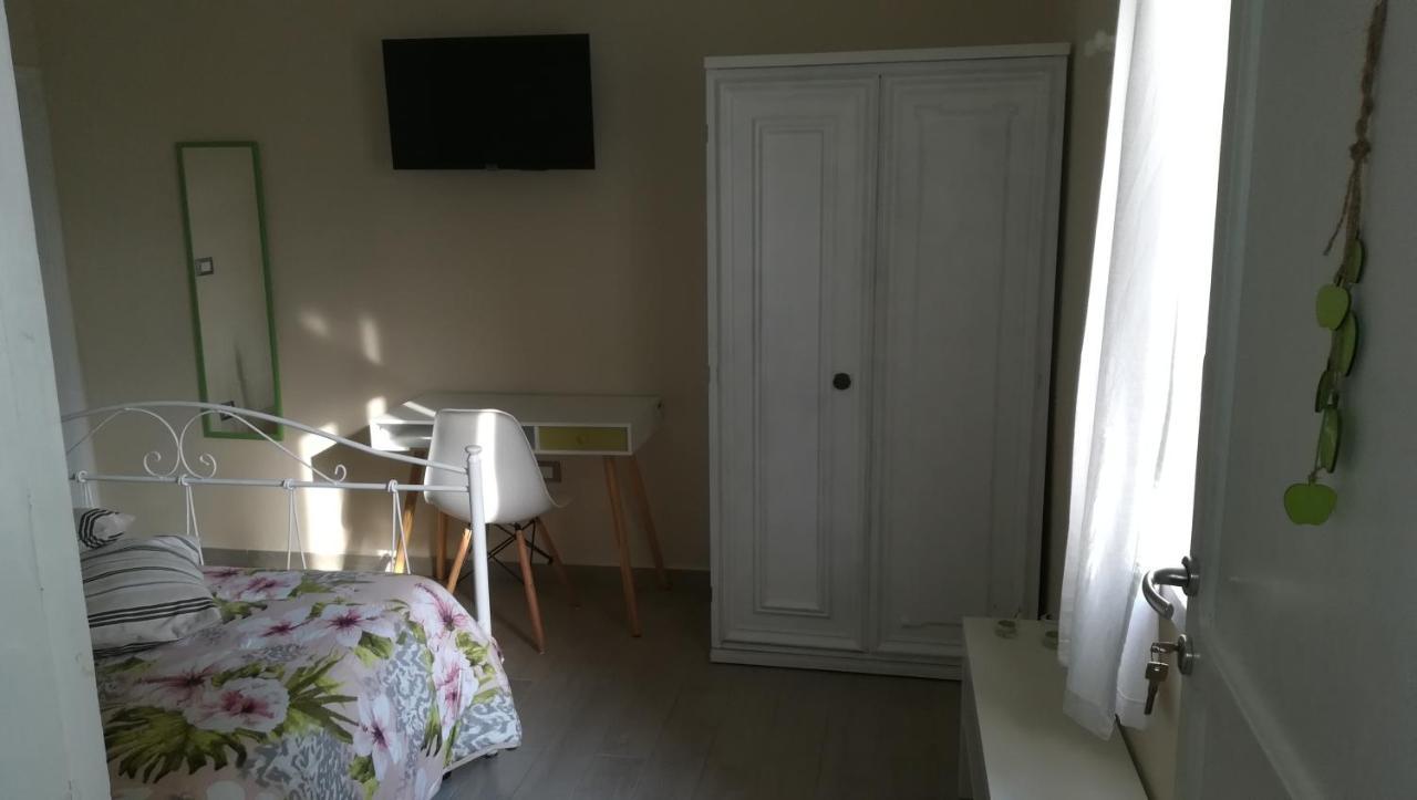 Mondavio Sotto L'Ulivo Bed & Breakfast エクステリア 写真