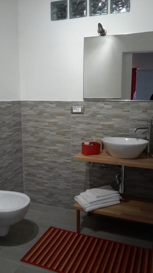 Mondavio Sotto L'Ulivo Bed & Breakfast エクステリア 写真